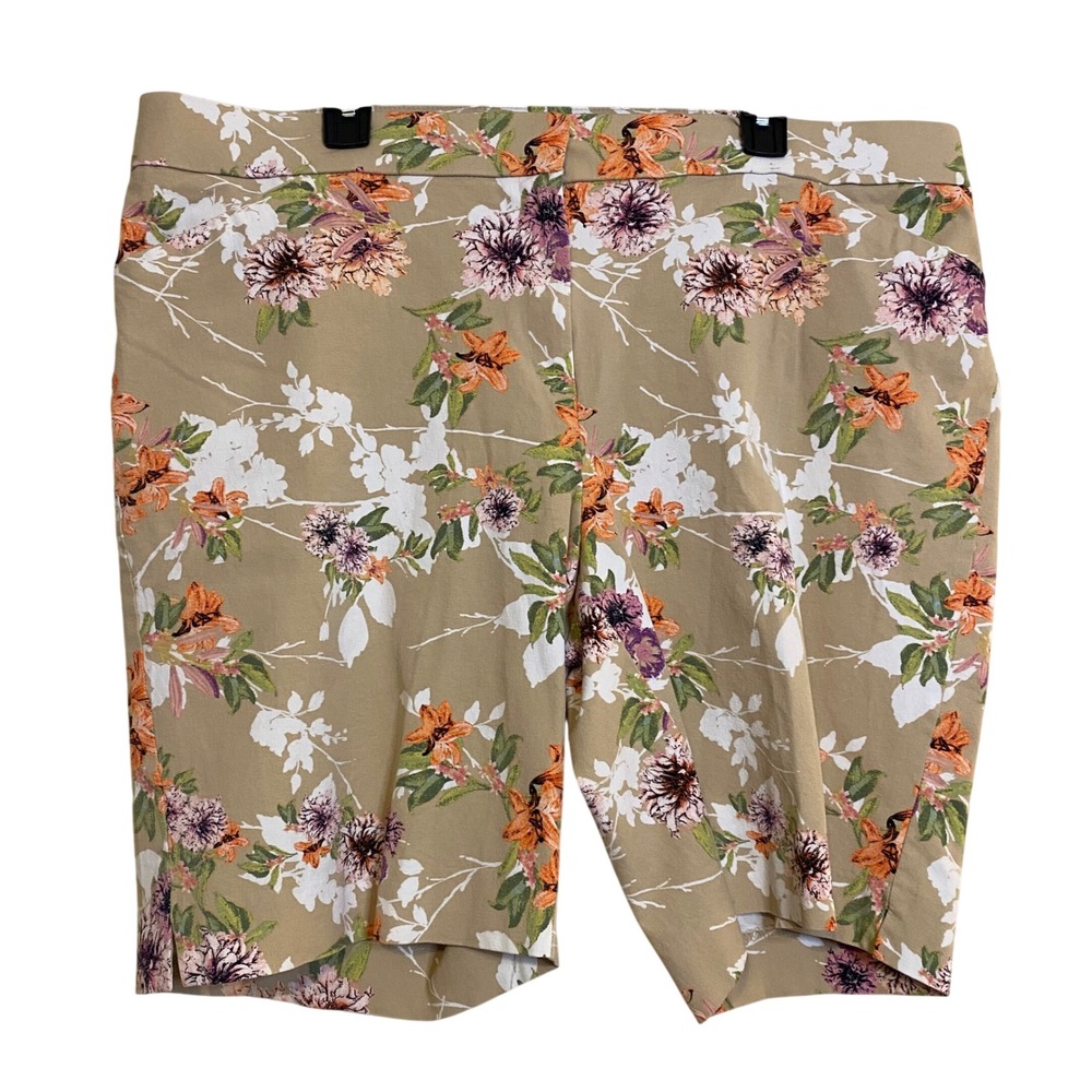 Chicos So Slimming Floral Shorts Tan Khaki Orange Purple Size 3.5 US 18